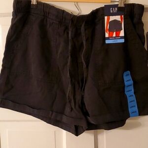 Gap Black Shorts